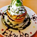 ボリュームパンケーキ(Ｃａｆｅ EkuBo （カフェ エクボ）)