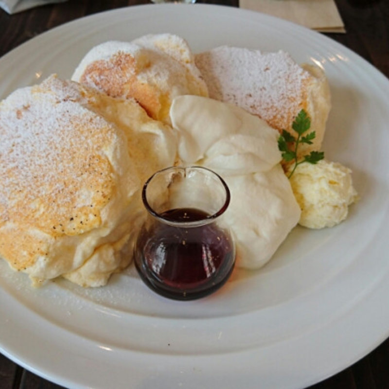 nicaのふわふわパンケーキ(café Nica)