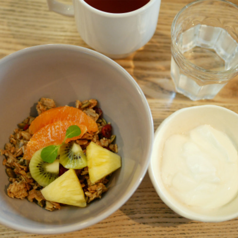 グラノーラセット(カフェ くもとみず)