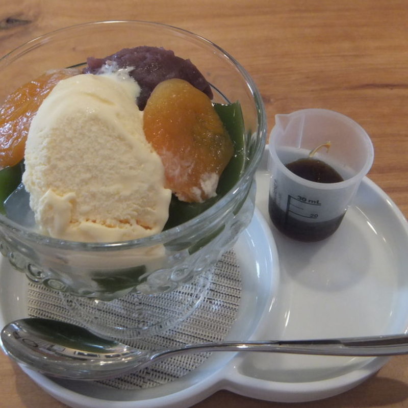 クリームあんみつ(CAFE ちゃ寅)