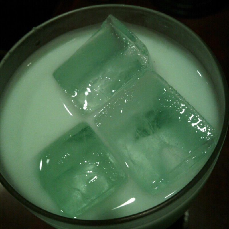 青ミルク(ペパーミント)(Cafe’ de Rhodanthe （カフェ ド ローダンセ）)