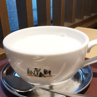 ホットミルク(Miyabi)