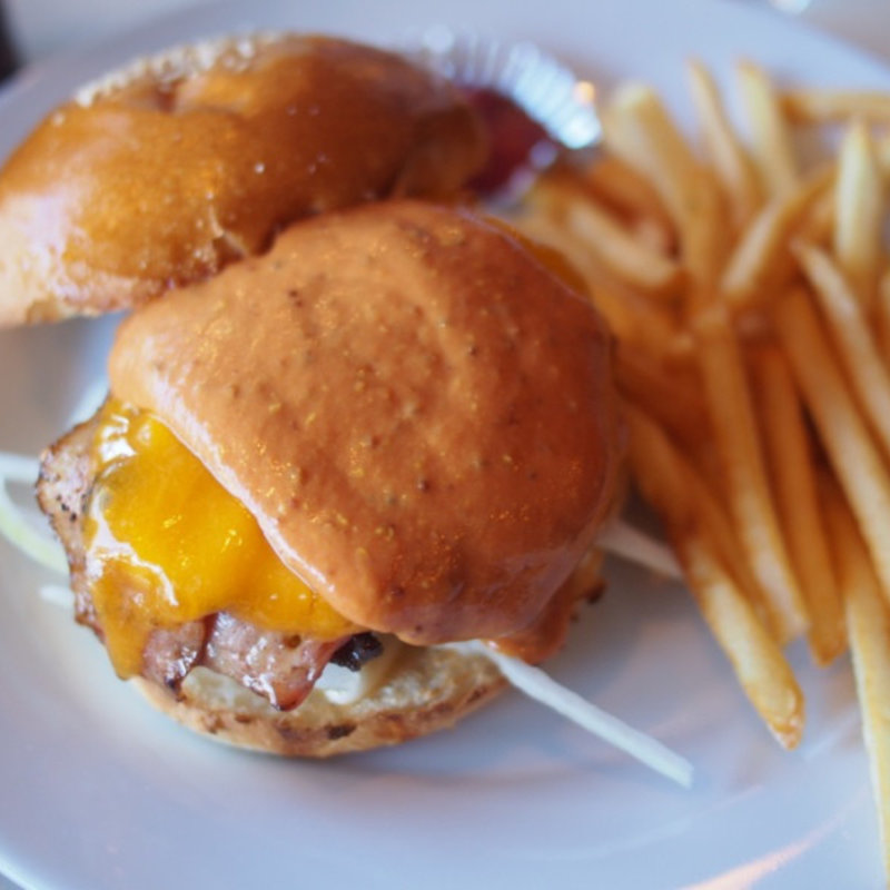 ベーコンチーズバーガーセット(3000日かけて完成した極上ハンバーガーField)