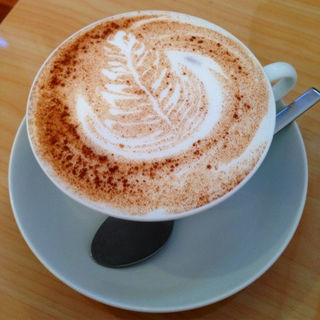 シナモンラテ(CAFFE SCIMMIA ROSSO （カフェ シンミア ロッソ）)