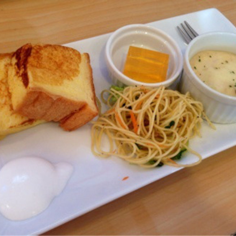 フレンチトースト(CAFFE SCIMMIA ROSSO （カフェ シンミア ロッソ）)