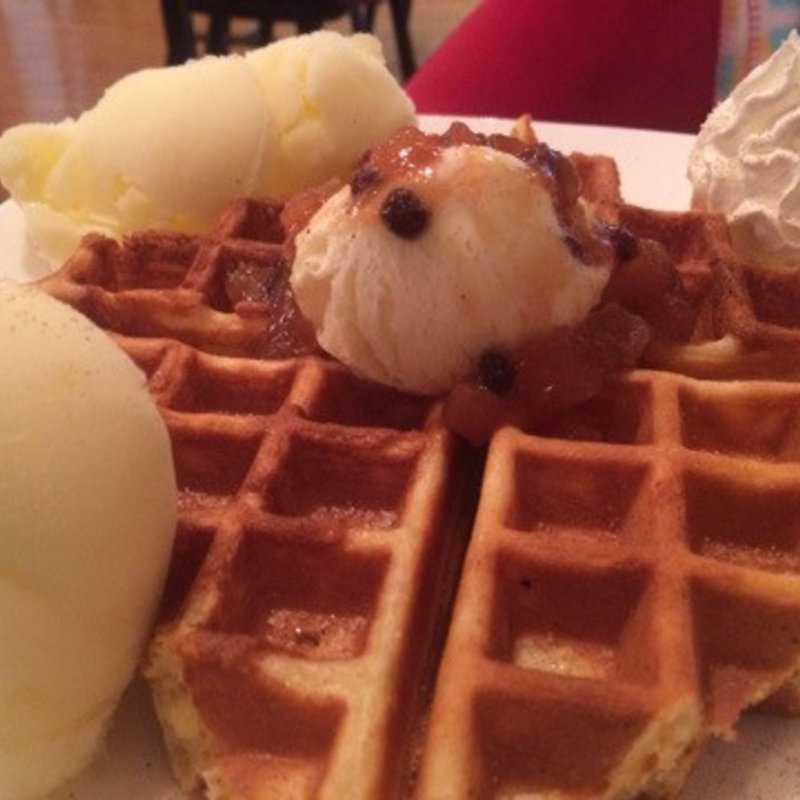 ワッフル(CANDY （キャンディ）)