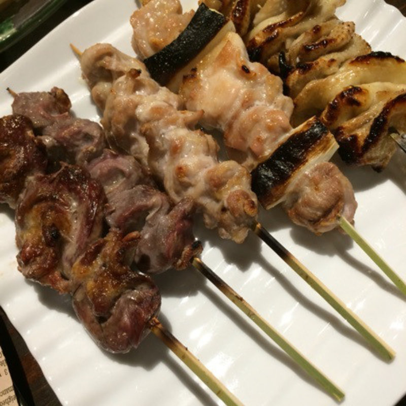 串焼き盛り合わせ(CAZAMIDORI （カザミドリ）)