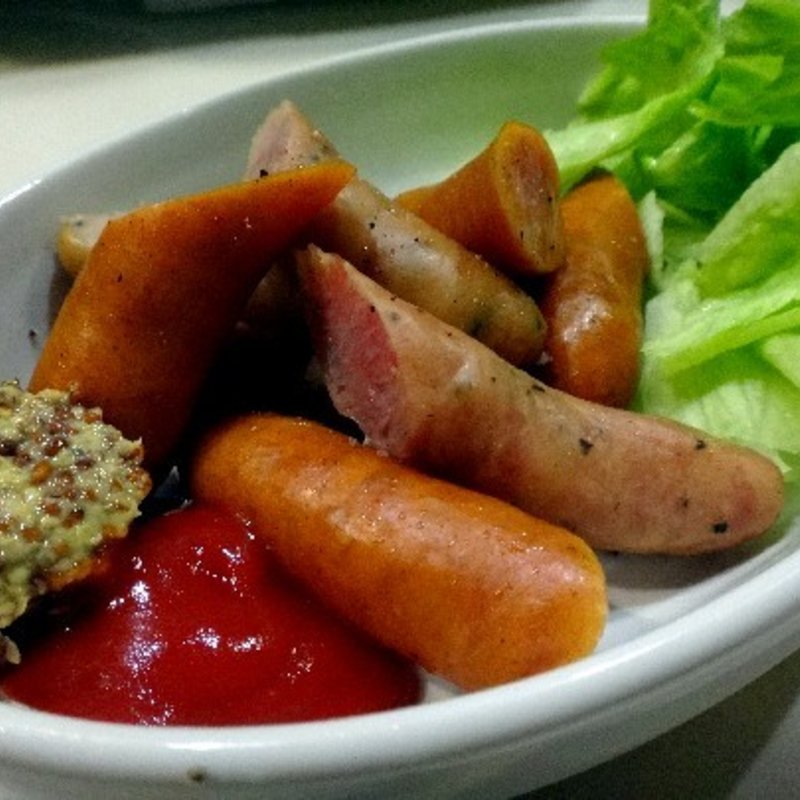 ソーセージ盛合せ(COCO-SUP)