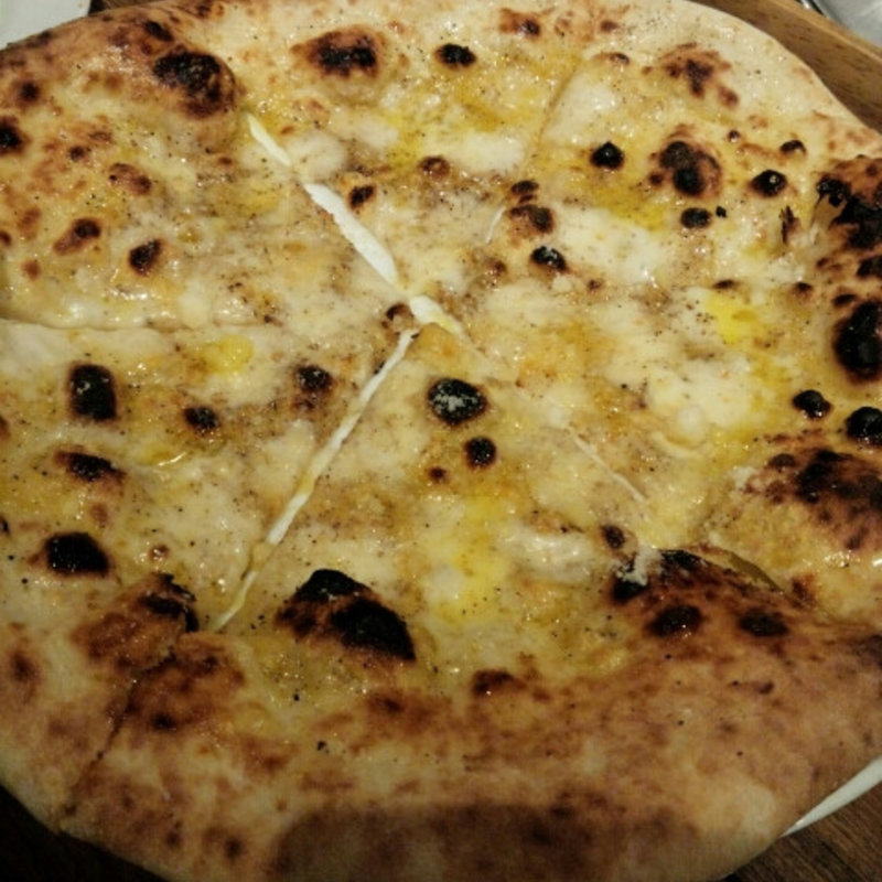 クアトロフォルマッジ(DROP 中目黒 （ドロップ）)