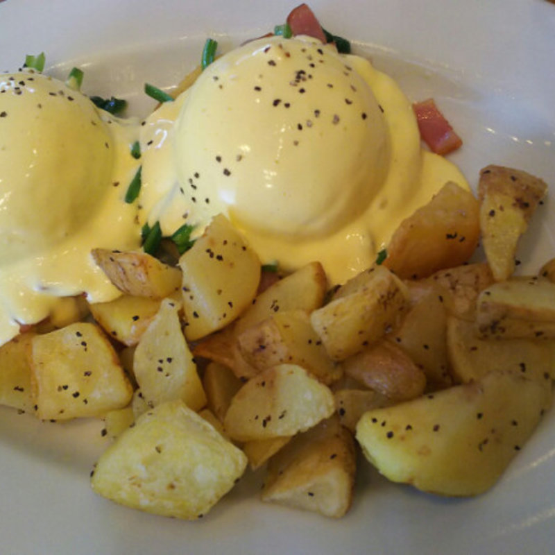 エッグベネディクト(Eggs 'n Things 湘南江ノ島店)