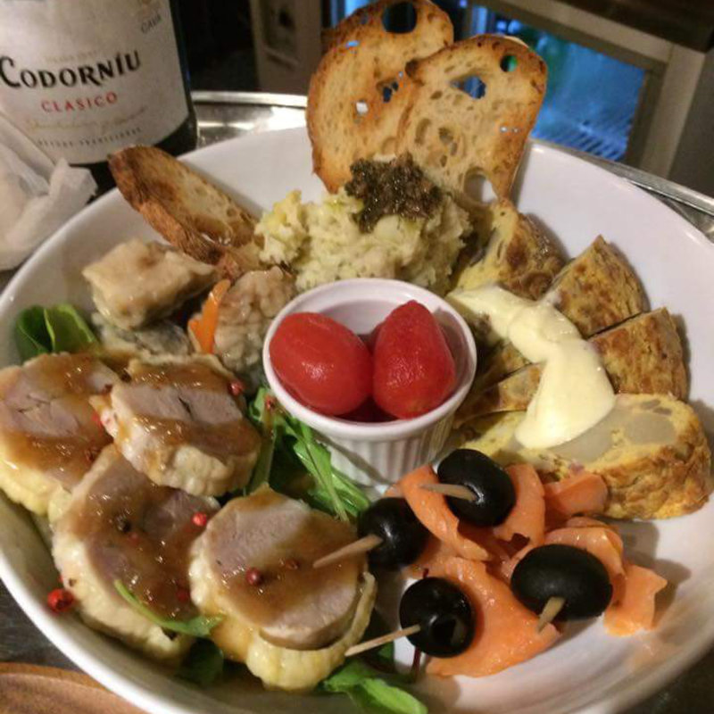 前菜盛り合わせ(EL・BARCO （エル・バルコ）)