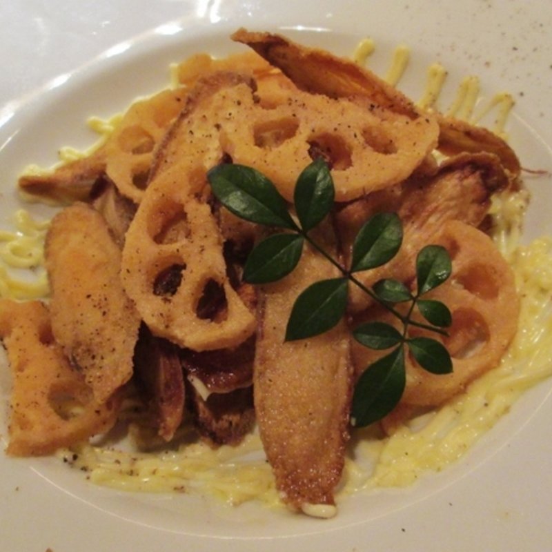 ゴボウとレンコンの唐揚げ(ENYA （エンヤ【旧店名】えん屋）)