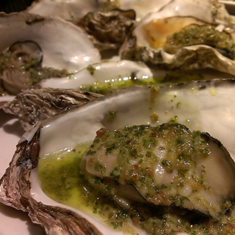 牡蠣の香草オイル焼き(f-cafe')