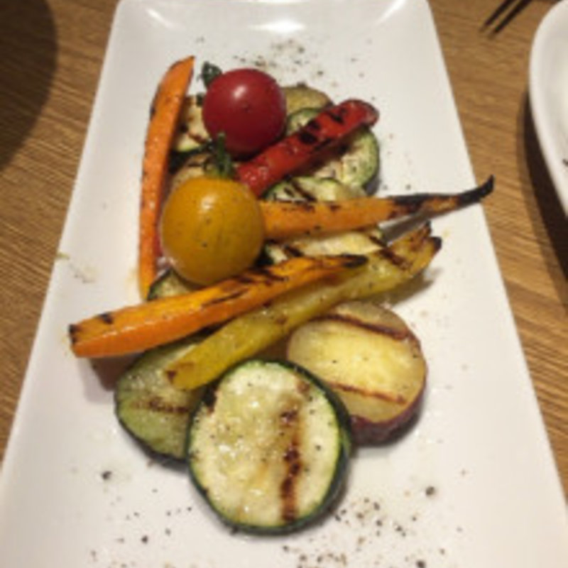 焼き野菜サラダ(Fish Market丸秀)