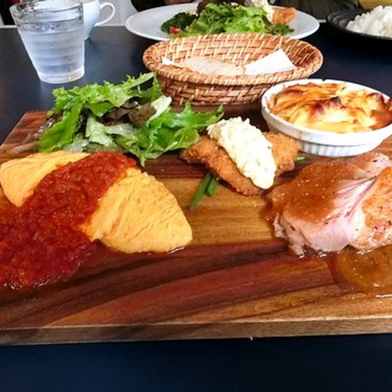 GARBランチボード(GARB LEAVES)