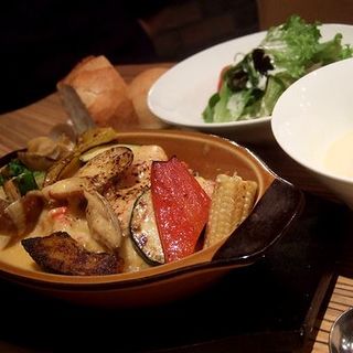 エビ・カニ・帆立入りシーフードと野菜のドリアセット(Garo （ガロ）)