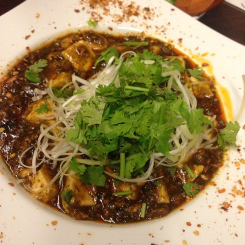 パクチー麻婆豆腐(Neo Taiwanese Restaurant tabunoana)
