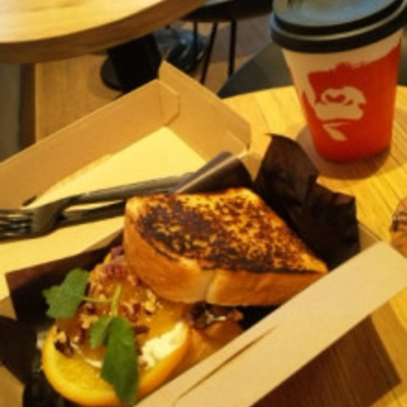 モーニングセットオレンジリコッタサンド(ゴリラコーヒー 渋谷店)