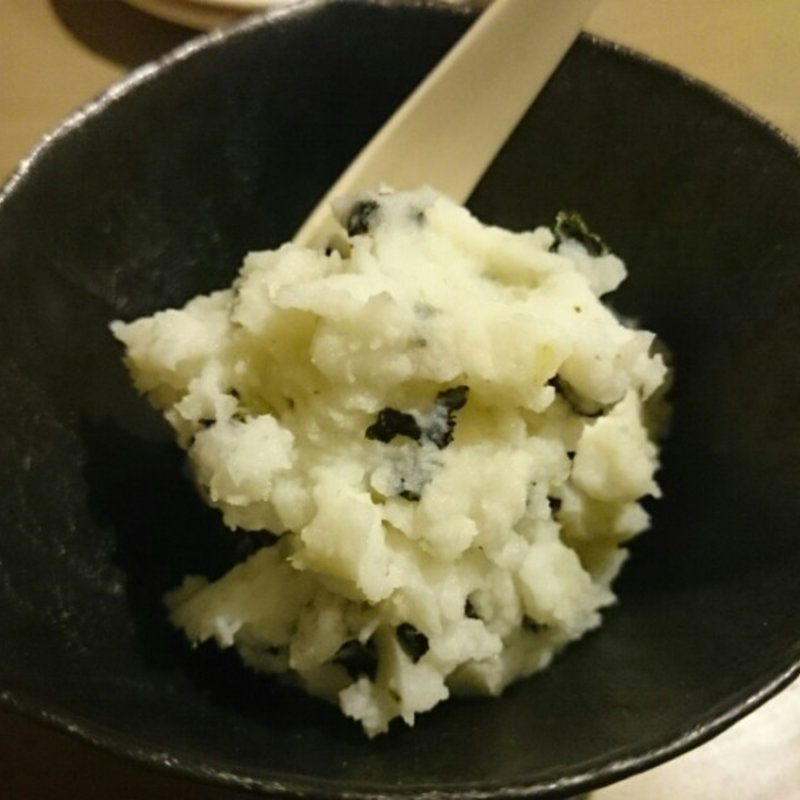 揚げた椎茸と春菊のサラダ(GRIS)