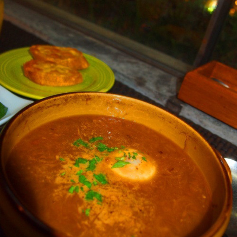 アホ・スープ　チーズトーストを添えて(Hacienda del cielo MODERN MEXICANO)