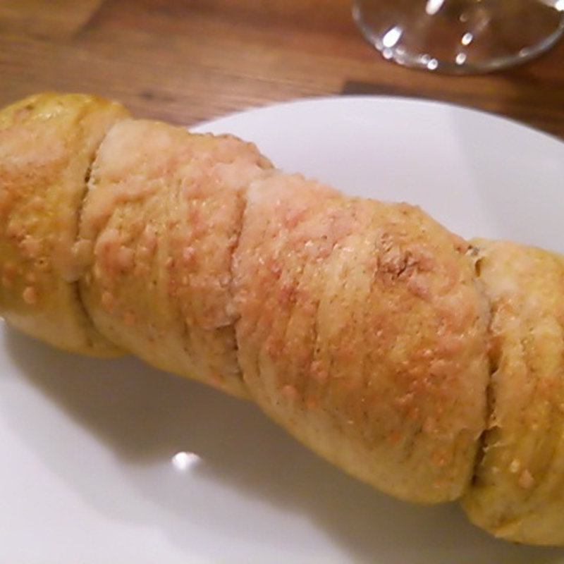 特製ベーグル（カレーとソーセージ）(HANA CAFE)