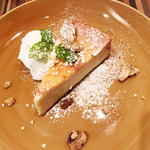 キャラメルバナナのチーズケーキ(hole hole cafe＆diner 池袋 （ホレホレ カフェアンドダイナー）)