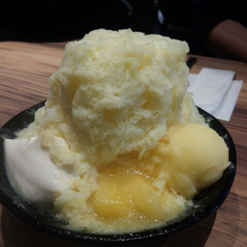 バイナップルかき氷(ICE MONSTER OMOTESANDO （アイスモンスター）)