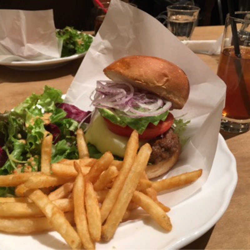 アボカドバーガー(IDOL)