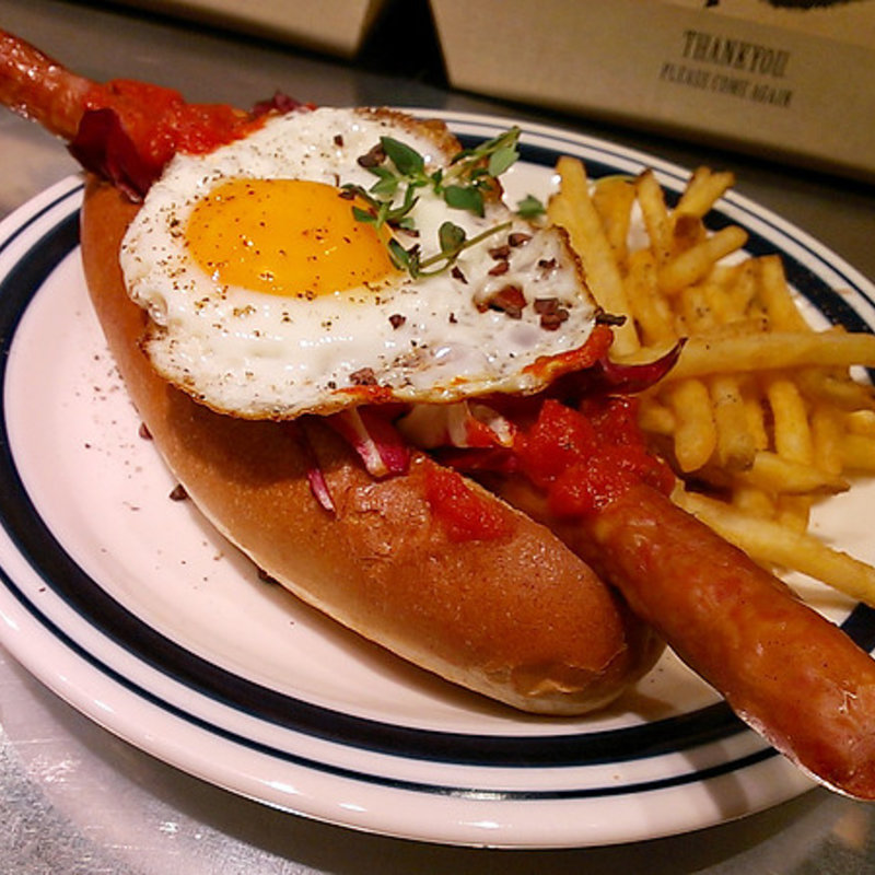 マリナラエッグドッグ(J.S. BURGERS CAFE E-ma梅田店)