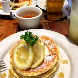 リコッタチーズとレモンのパンケーキ(J.S. PANCAKE CAFE 中野セントラルパーク店)