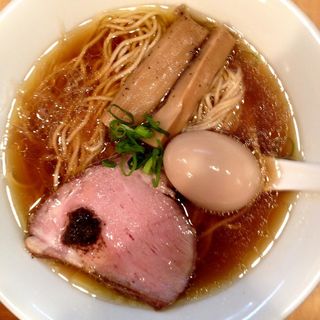 焼豚味玉醤油そば(Japanese Soba Noodles 蔦 （ジャパニーズソバヌードル ツタ）)