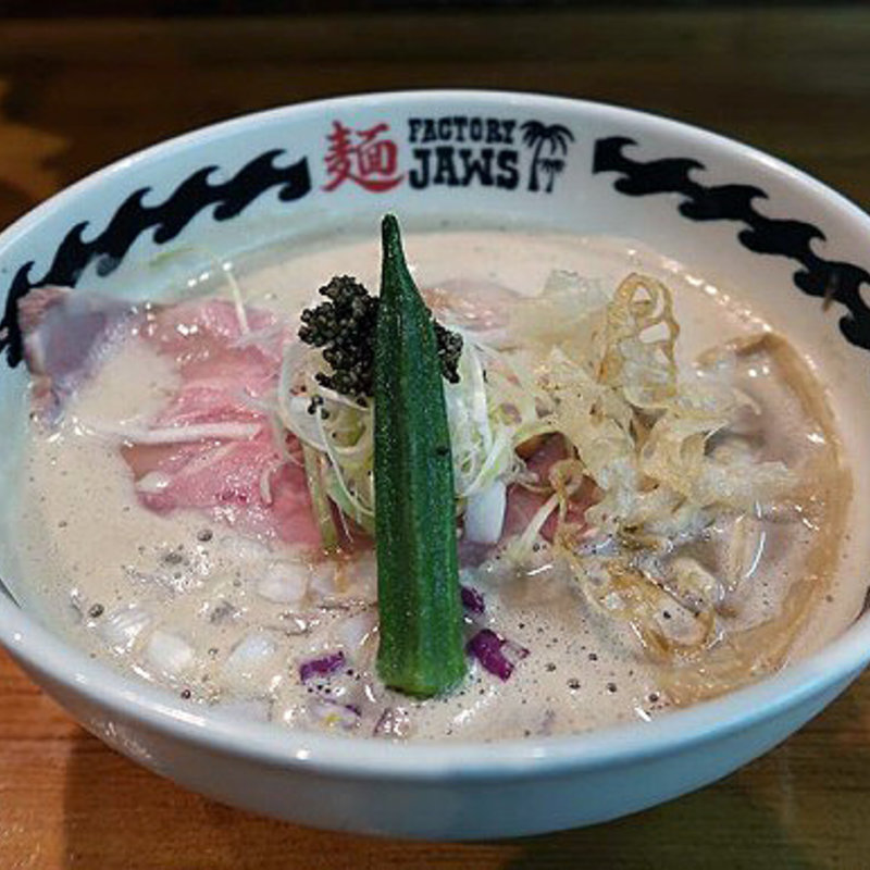 オマールエビの熟成とんこつ(自家製麺 麺FACTORY JAWS)