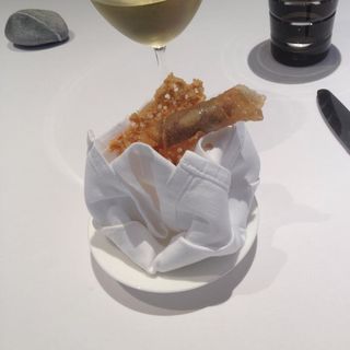 鳩の内臓の揚巻(KEISUKE MATSUSHIMA （ケイスケ マツシマ【旧店名】レストラン アイ）)