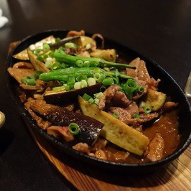 もつとなすの味噌味(ＫＩＫＩ )