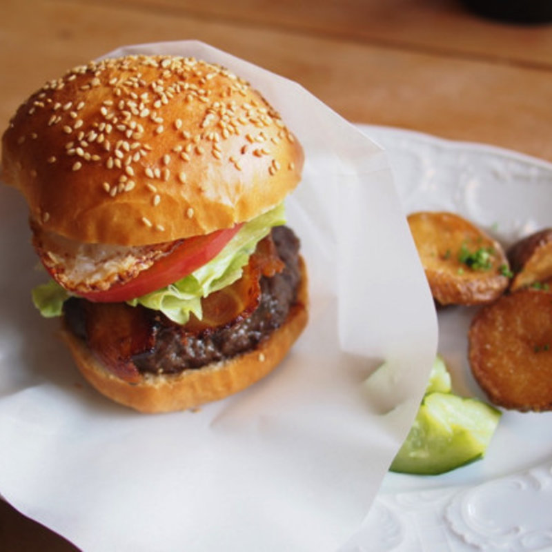 熟成和牛ベーコンエッグバーガー(kiln （キルン）)