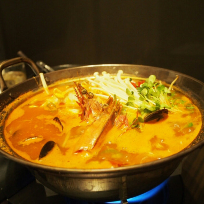 海鮮純豆腐チゲ(KollaBo 六本木店 （コラボ）)