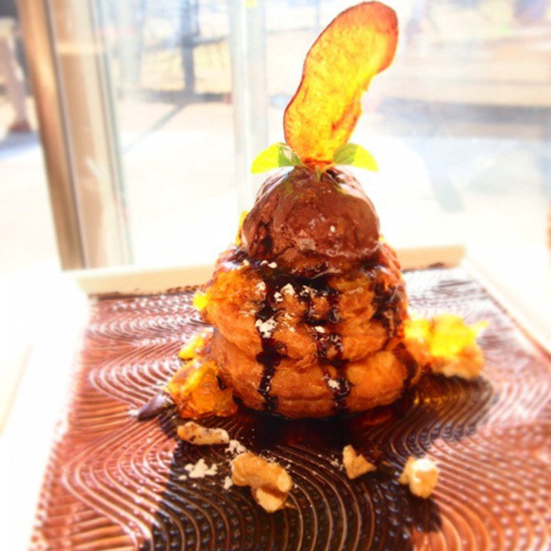 ベルコラーデオランジェソースアップルパイ(Les deux Blue （レドゥル・ブルー ）)