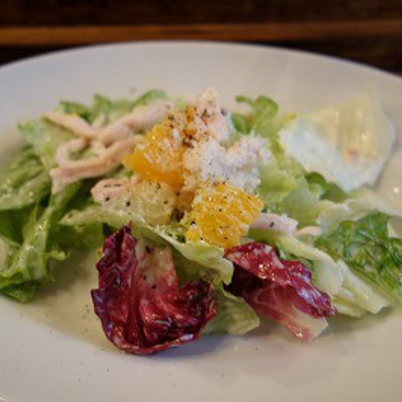 蒸しどりのサラダ(Locanda Trattoria )