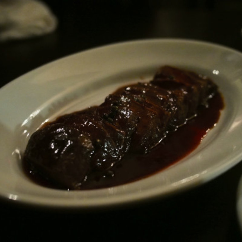 シンタマ　フランクステーキ　グリーンケッパーソースで(LOVAT)