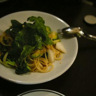 久松農園の野菜とボッタルガのスパゲティ(LOVAT)