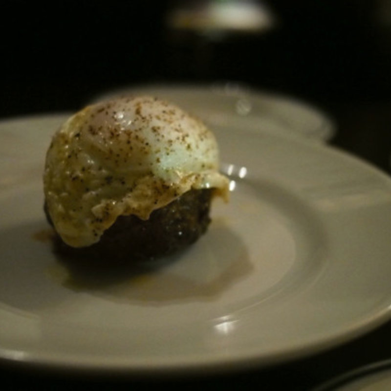 黒毛和牛100%ハンバーグ(LOVAT)