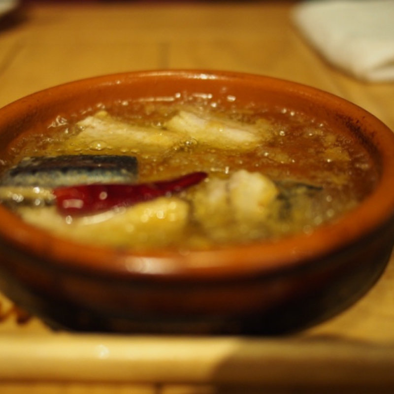 イワシのアヒージョ(ミートワイナリー 秋葉原店 熟成肉)