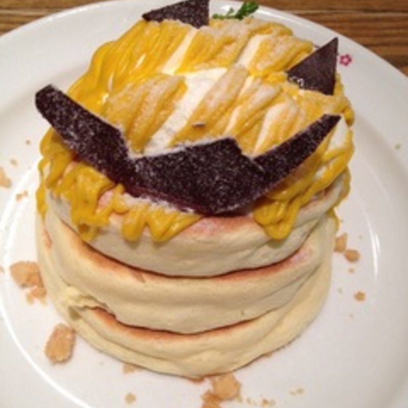 栗かぼちゃのモンブランパンケーキ(Merengue （メレンゲ）)