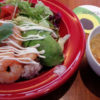 ｱﾎﾞｶﾄﾞとｴﾋﾞのﾏﾖﾈｰｽﾞ丼(Mexican Dining AVOCADO新宿店)