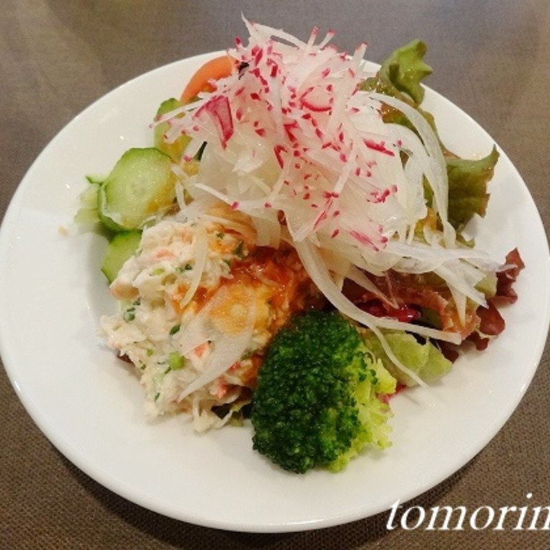 かにサラダ（ハーフ）(MON)