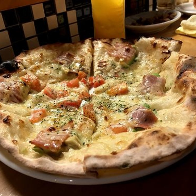 アボカド＆トマト(NACO 吉塚店 （ナコ）)