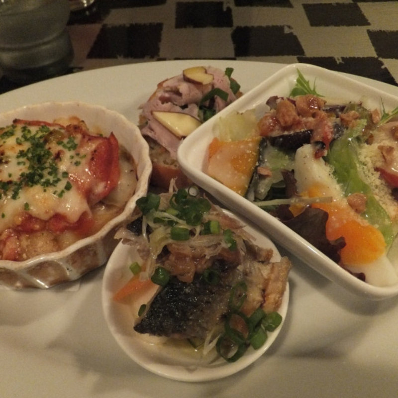 おまかせ前菜盛(Nagaa)