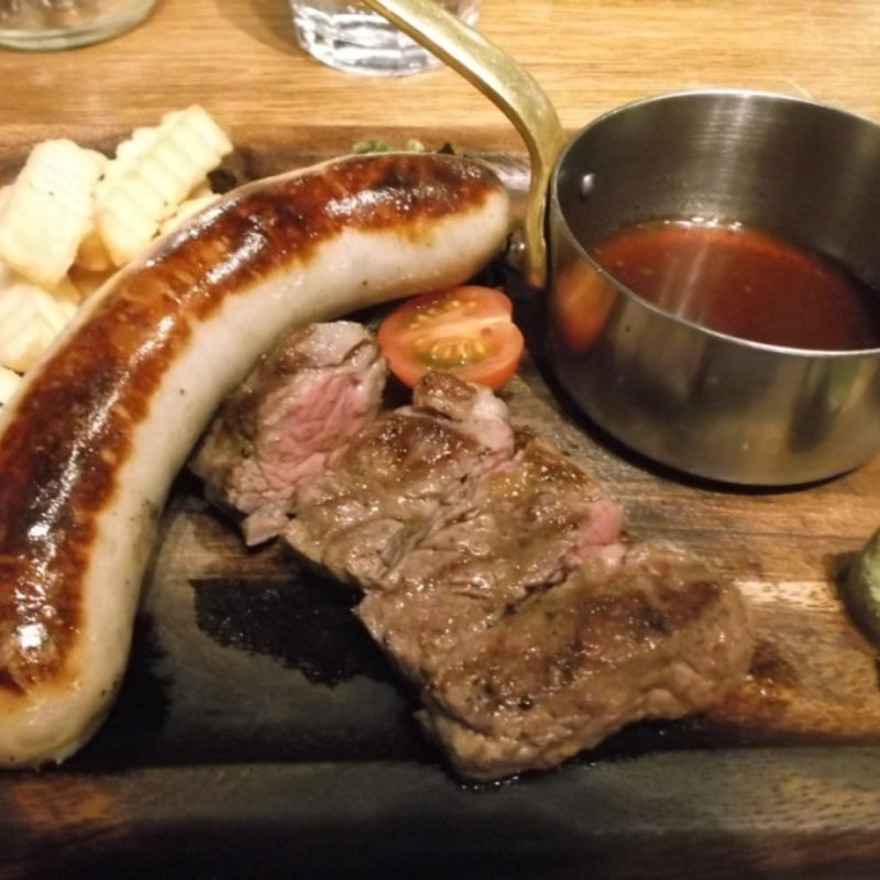 ショルダーロースステーキ100g 自家製ウインナーコンボ(NICK STOCK 京都リサーチパーク店 )