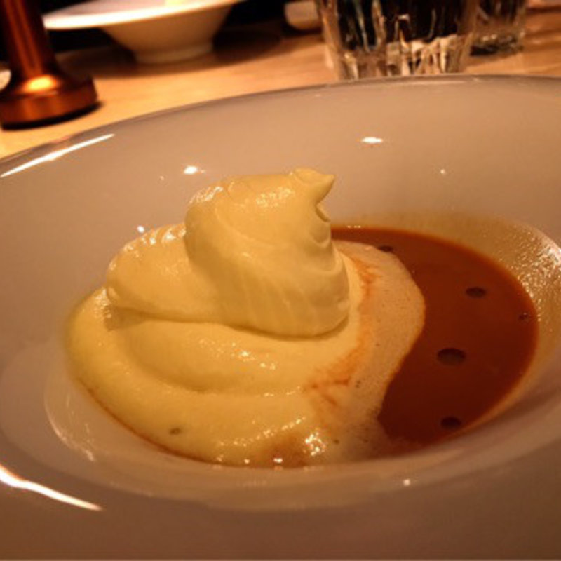 オマールエビのビスク カプチーノスタイル(NoMad Grill Lounge)