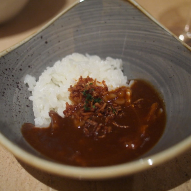 一口ビーフカレー(NoMad Grill Lounge)